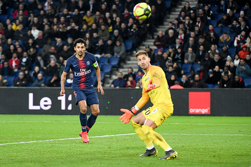 布朗：姆伯莫过去几年被低估了，大家都更关注伊万-托尼（布朗：近年姆伯莫遭低估，外界焦点多在伊万-托尼）