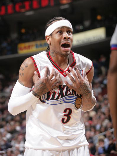 阿利松：我们仍支持主教练，相信他能帮我们扭转局势（阿利松：全队仍力挺主帅，坚信他能扭转颓势）