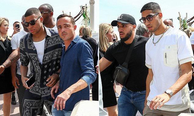 切特：我和文班私下没交集，是否是宿敌不由球员和球队决定（切特谈文班：我们私下无交往，宿敌与否不由球员或球队说了算）