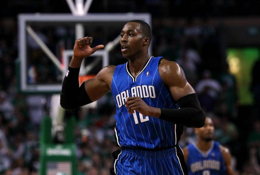 意甲对阵第30支球队球门，劳塔罗当选国米4-0科莫全场最佳（国米4-0科莫，劳塔罗当选全场最佳，完成对意甲第30队破门）