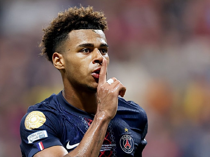 尤尔曼德：我的足球哲学是边做边学 在德甲必须主动出击（尤尔曼德：以战促学的足球观，德甲必须打出主动）