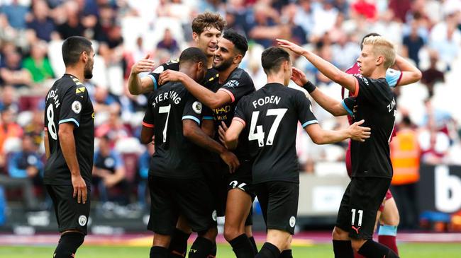 NBA最佳阵容公布：湖人球员上榜（NBA年度最佳阵容出炉：湖人球员入选）