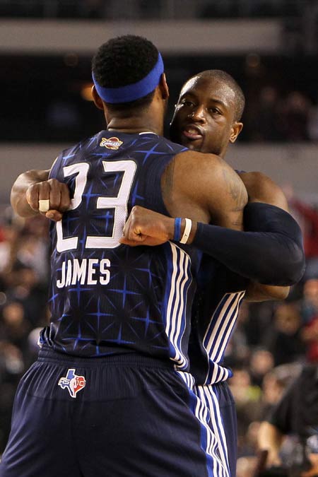 西甲：巴萨客场3-1战胜赫罗纳（西甲客场告捷：巴萨3-1力克赫罗纳）