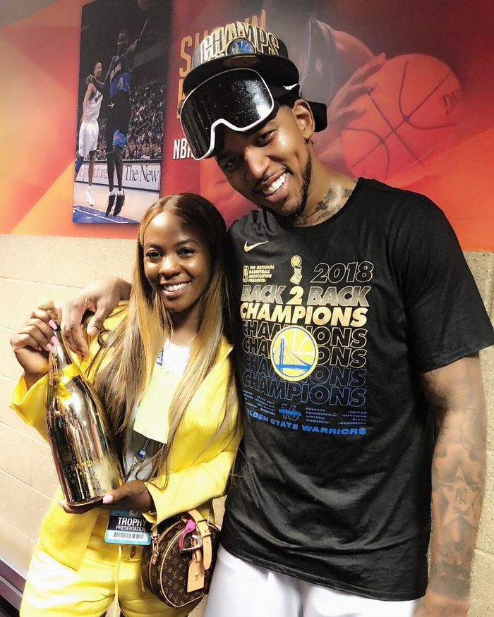 拜仁CEO：卡尔融入得很好，对于帕梅卡诺续约保持乐观（拜仁CEO：卡尔适应良好，对帕梅卡诺续约持乐观态度）