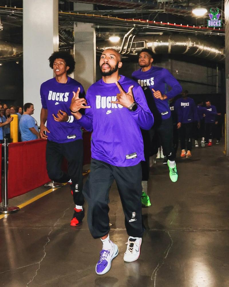 法比奥：他们开玩笑说我拿金靴但冠军挂零，希望在足协杯破零（法比奥：被调侃“有金靴无冠军”，希望在足协杯迎来首冠）