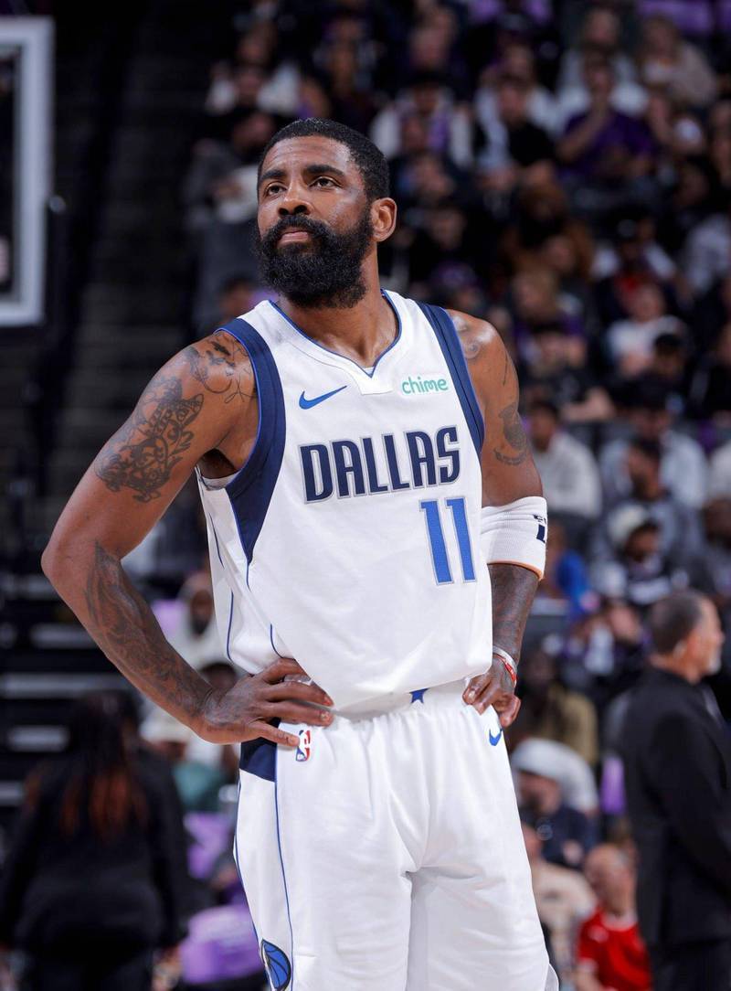 尹鸿博告别信：膝盖和小腿肌无法承受梦想之重，未来会做青训（尹鸿博告别：膝盖与小腿肌难负逐梦之重，未来投身青训）