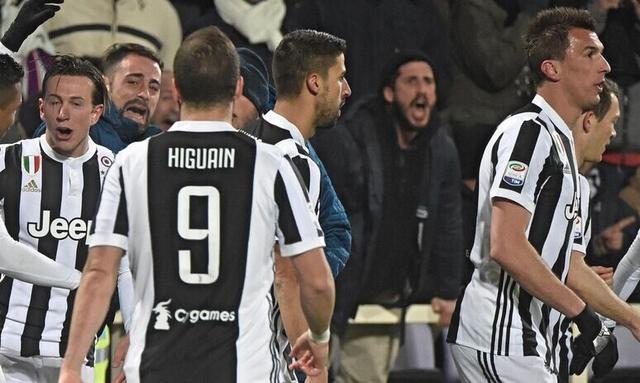 又是你，费兰-托雷斯西甲生涯两次戴帽都是对阵贝蒂斯（费兰-托雷斯西甲两次戴帽，均发生在对阵贝蒂斯时）