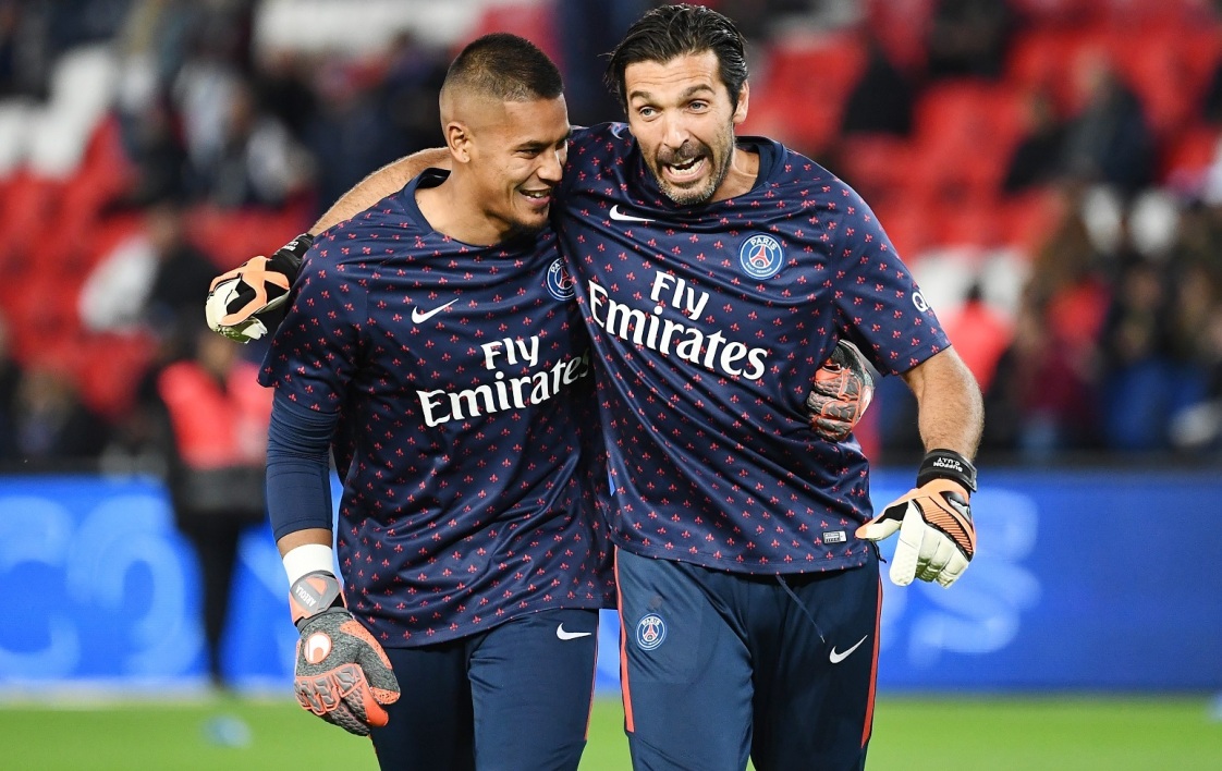 加尔扎：我不是最有运动天赋的 所以我的心态是比面前的对手更拼（加尔扎：我天赋不算顶尖，所以我坚持比对手更拼）