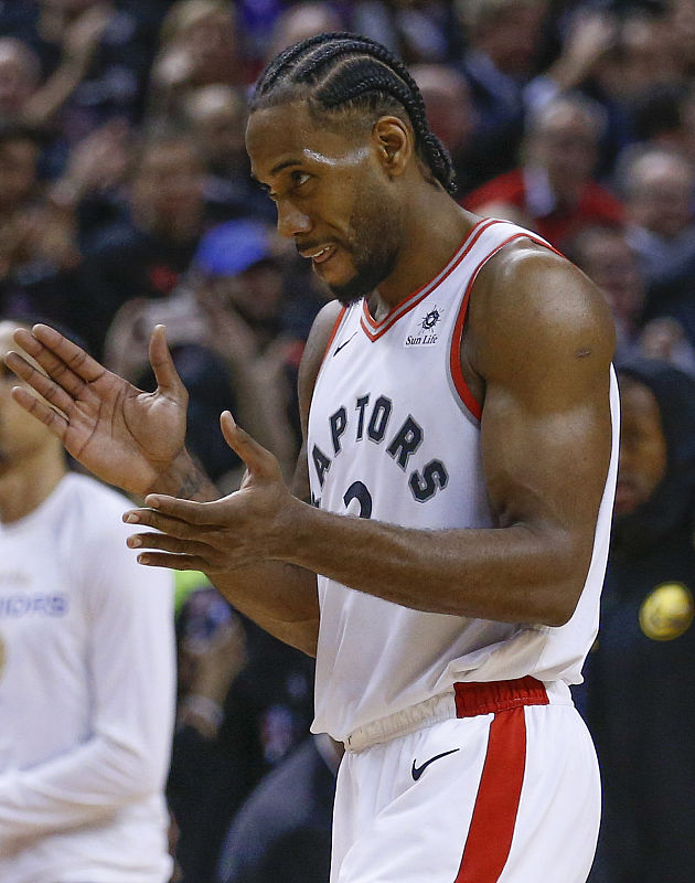 阿利松：为伊萨克进球感到高兴，希望他只是受到冲撞并非重伤（阿利松：为伊萨克破门高兴，盼他只是被撞到并无大碍）