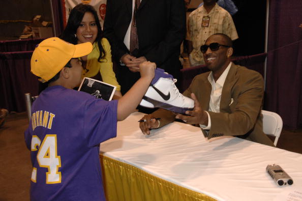 路易斯-苏亚雷斯：踢拜仁我们表现出色；巴黎也非常难对付（路易斯-苏亚雷斯：战拜仁表现上佳，巴黎同样难缠）